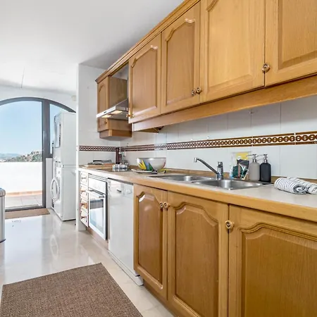 Lag - Spacious Townhouse With Private Jacuzzi And * מארבלה