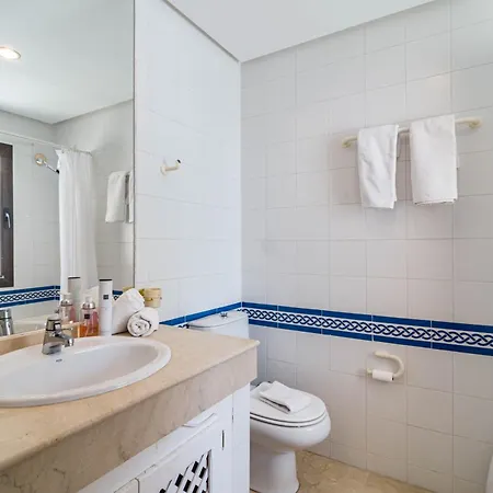 Lag - Spacious Townhouse With Private Jacuzzi And Holiday home *