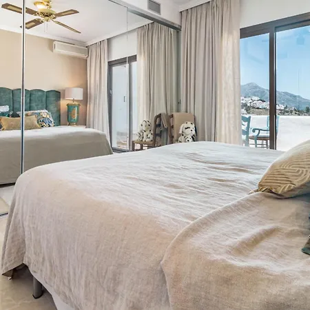 Lag - Spacious Townhouse With Private Jacuzzi And *